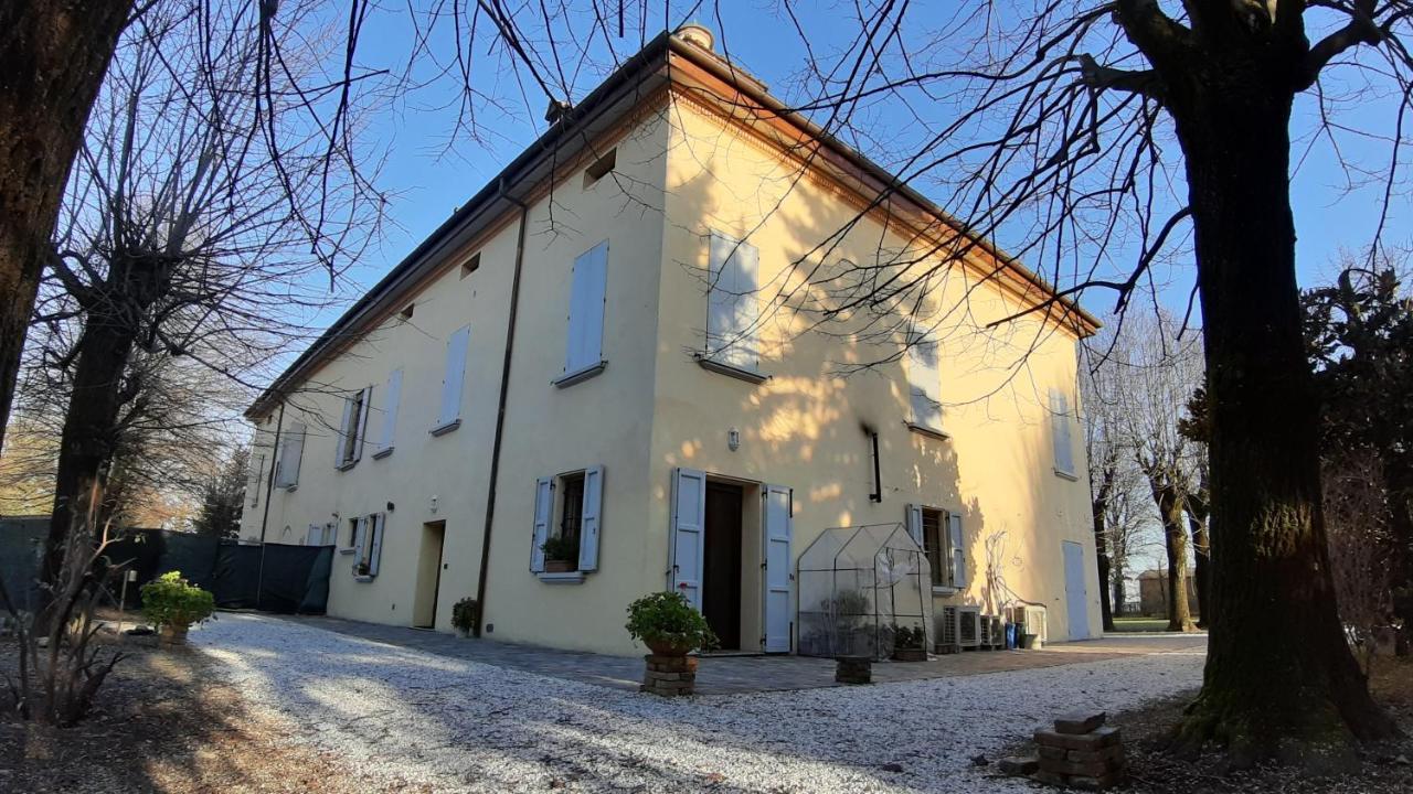 La Torre Di Longara Bed and Breakfast Calderara di Reno Εξωτερικό φωτογραφία